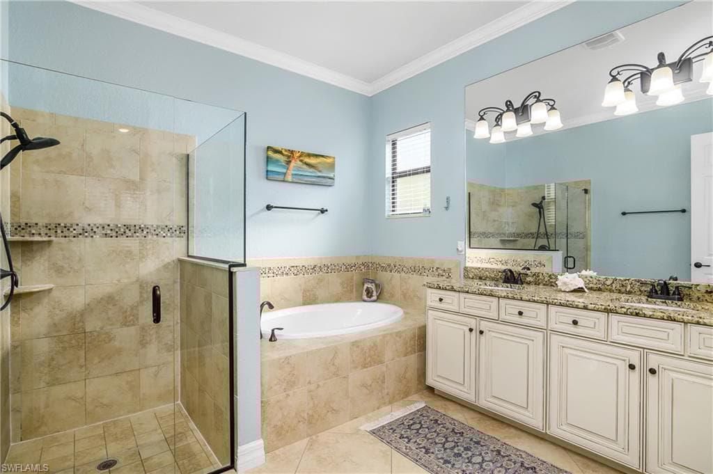 9355 Vercelli Ct, Naples, FL 34113-26