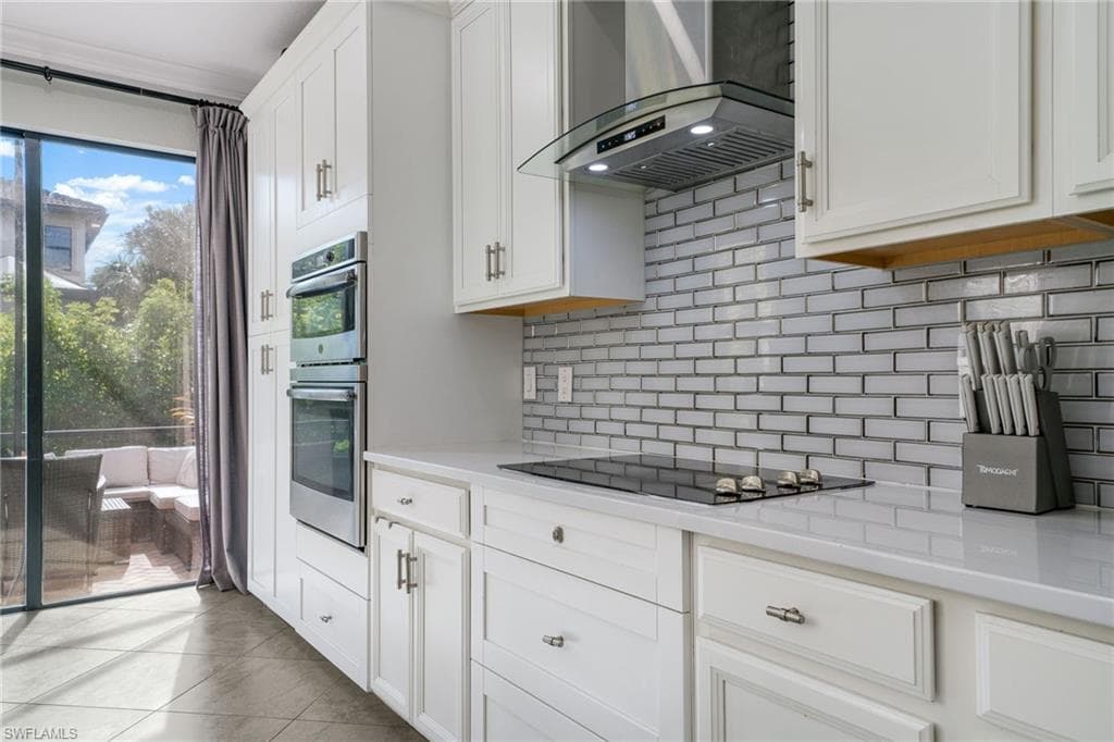 1154 Penrose Ct 20, Naples, FL 34113-17