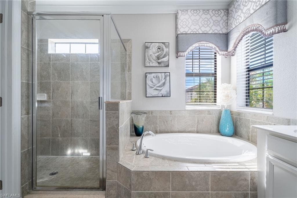 1154 Penrose Ct 20, Naples, FL 34113-30
