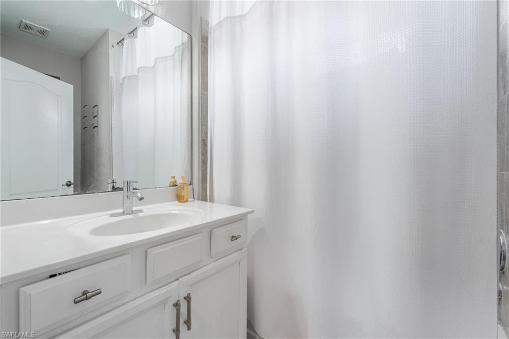 1154 Penrose Ct 20, Naples, FL 34113-33