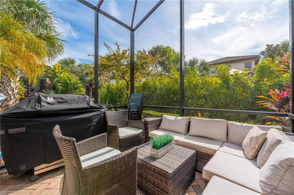 1154 Penrose Ct 20, Naples, FL 34113-35