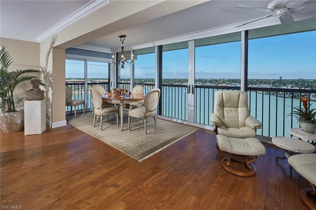 2650 Gulf Shore Blvd N 701, Naples, FL 34103-10