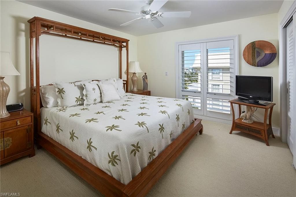 2650 Gulf Shore Blvd N 701, Naples, FL 34103-7