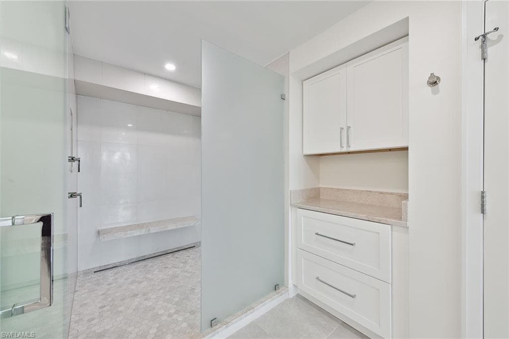 2318 Gulf Shore Blvd N 510, Naples, FL 34103-16