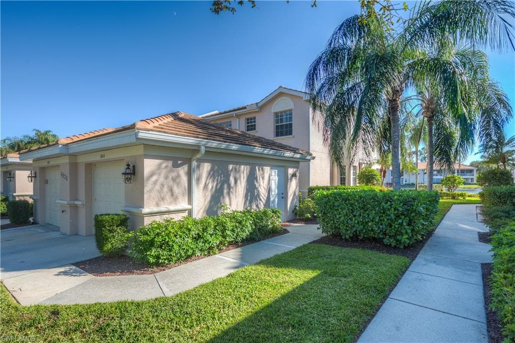 6235 Wilshire Pines Cir 1404, Naples, FL 34109-1