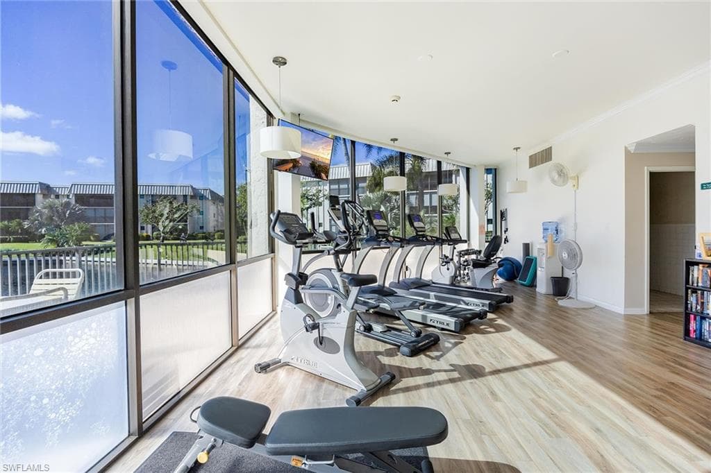 788 Park Shore Dr E39, Naples, FL 34103-35