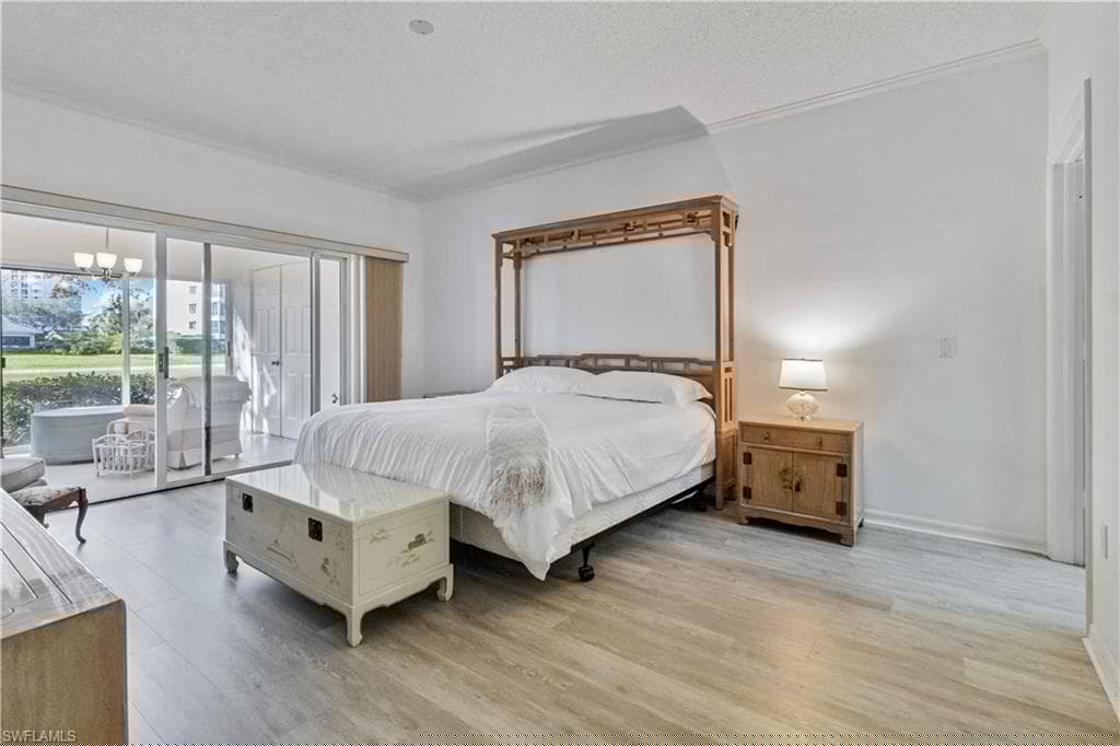808 Arbor Lake Dr 8-105, Naples, FL 34110-16