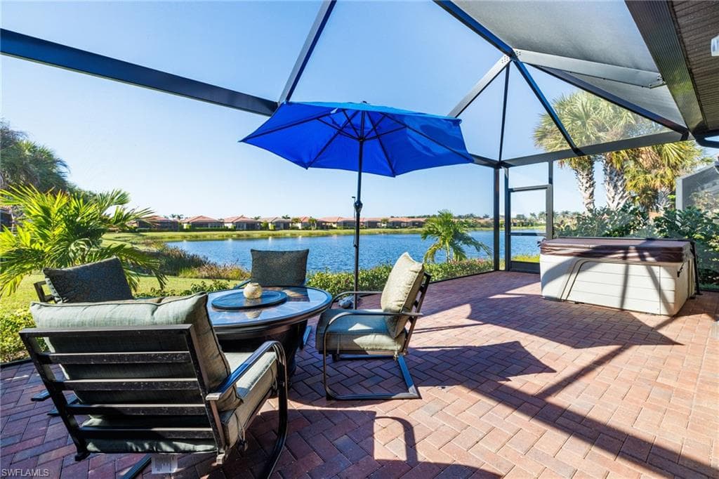 1511 Oceania Dr S, Naples, FL 34113-26