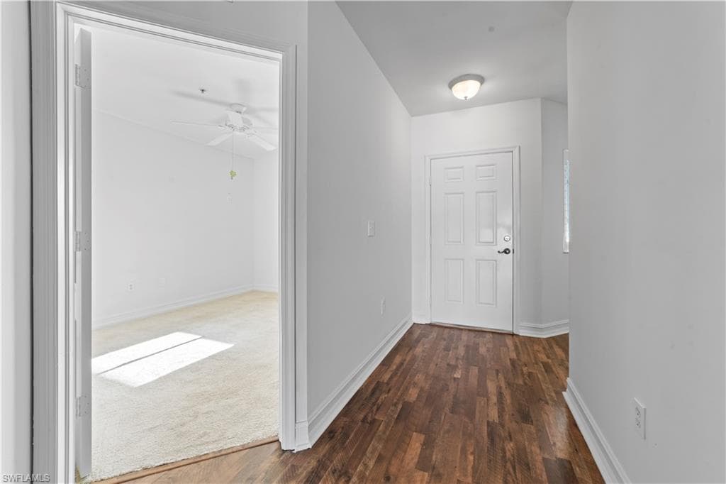 7821 Great Heron Way 304, Naples, FL 34104-18