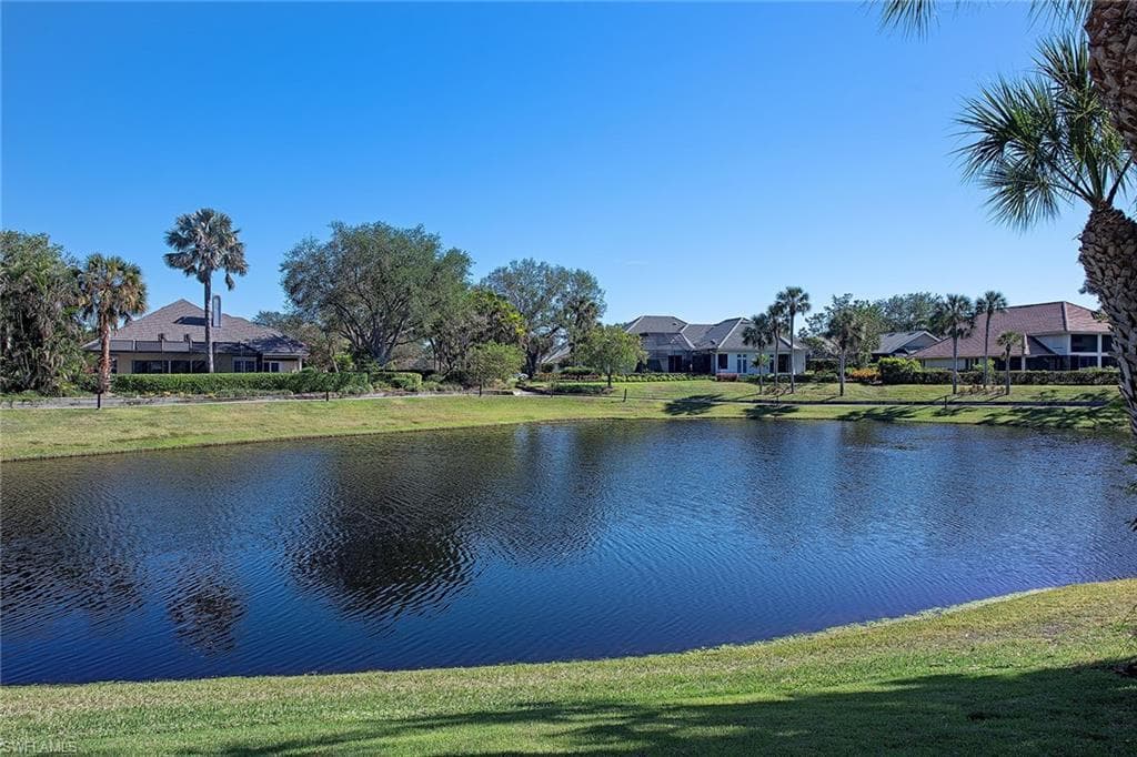 6954 Greentree Dr, Naples, FL 34108-24