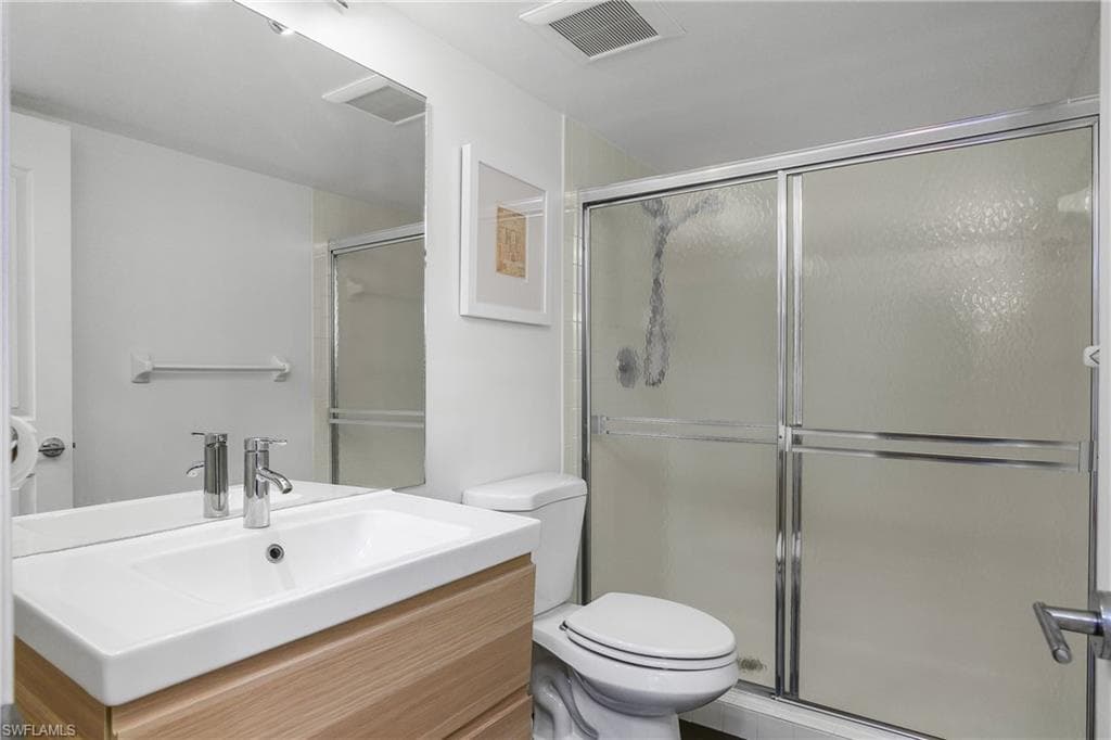 6290 Bellerive Ave 107, Naples, FL 34119-21