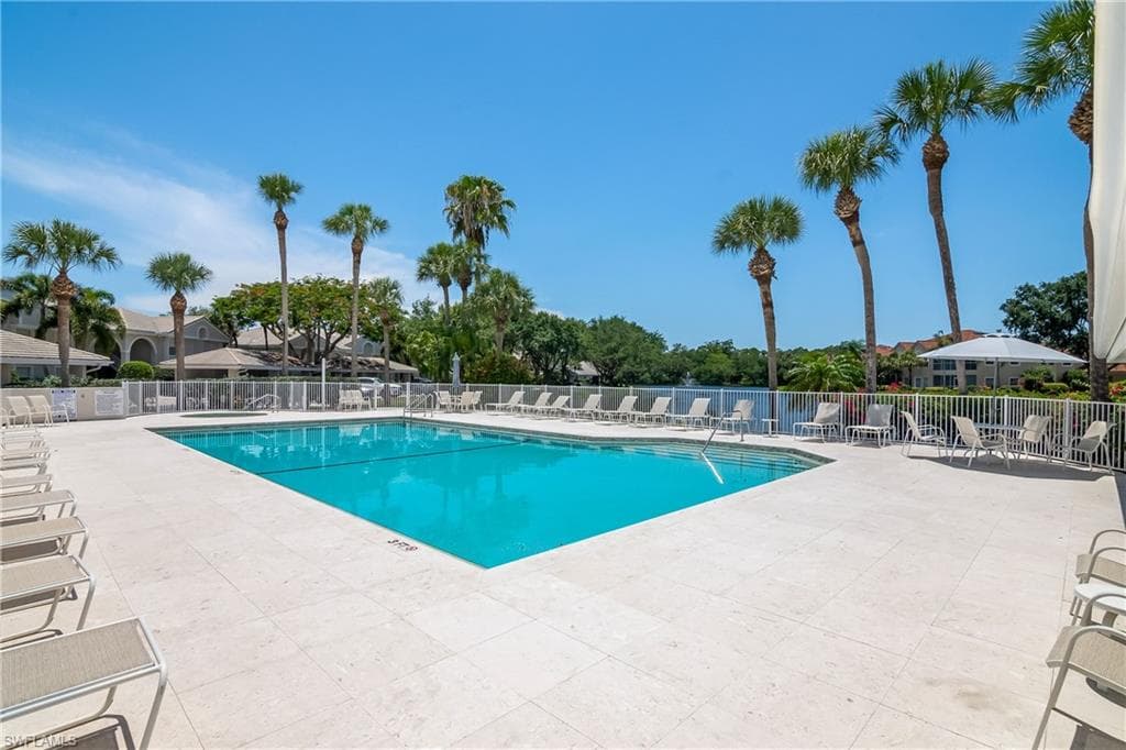 6290 Bellerive Ave 107, Naples, FL 34119-28