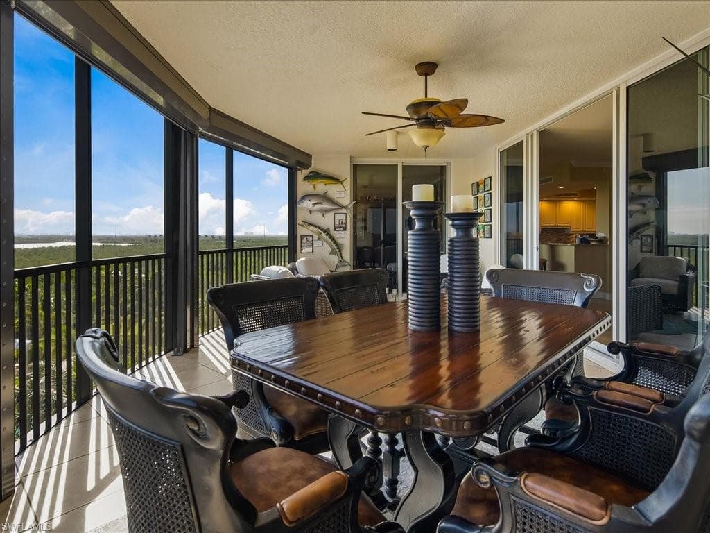 1050 Borghese Ln 405, Naples, FL 34114-3