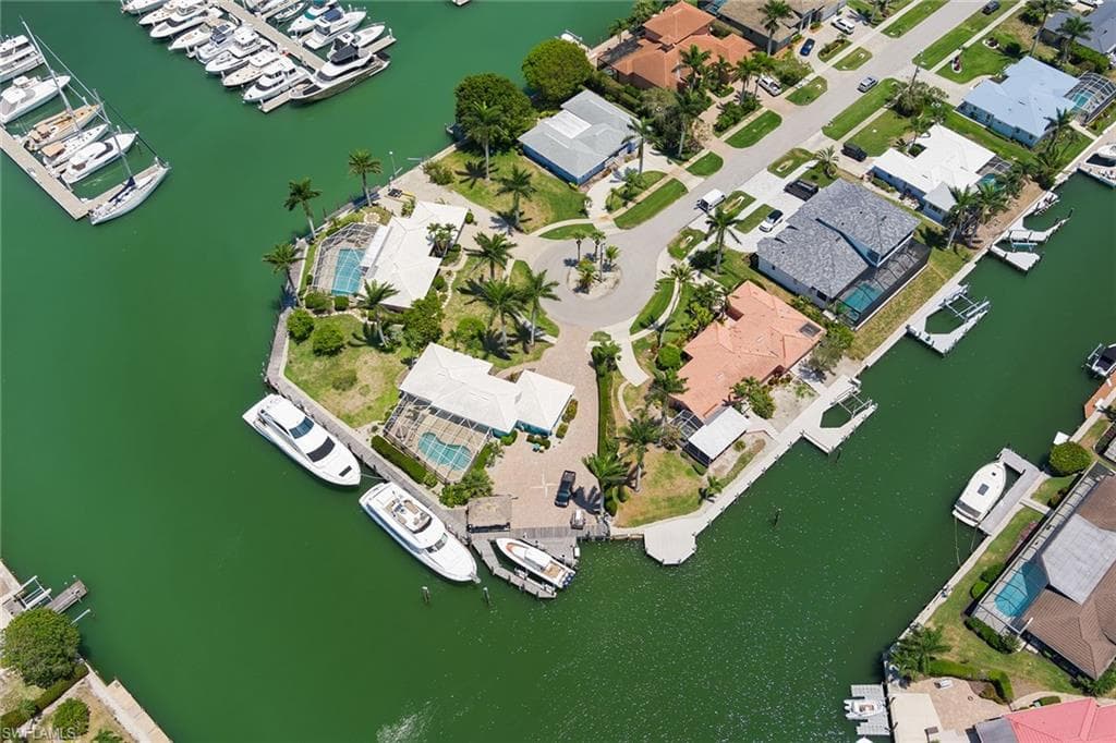 843 Buttonwood Ct, Marco Island, FL 34145-14