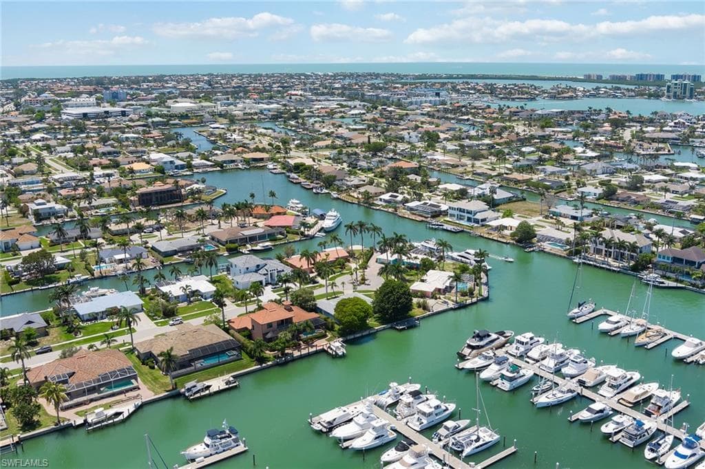843 Buttonwood Ct, Marco Island, FL 34145-20
