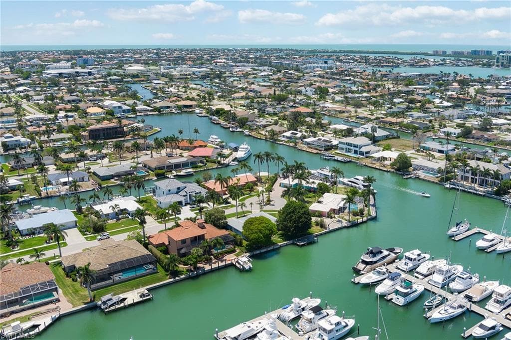 843 Buttonwood Ct, Marco Island, FL 34145-21