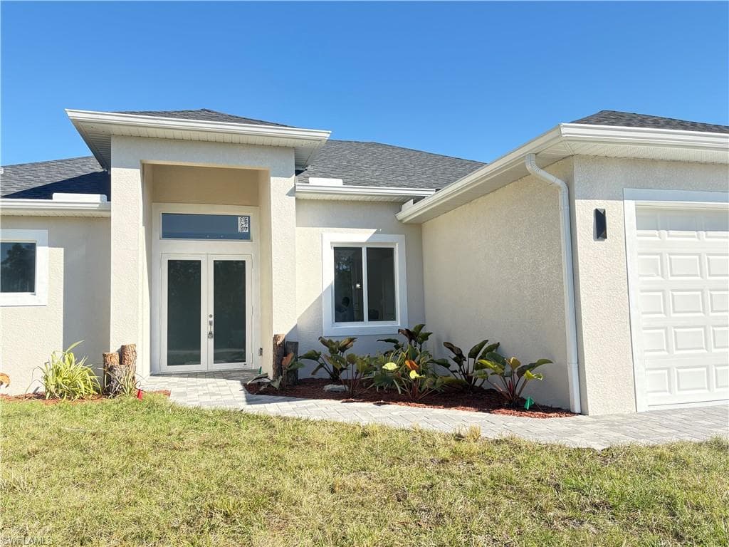 423 Harshaw St, Lehigh Acres, FL 33974-6