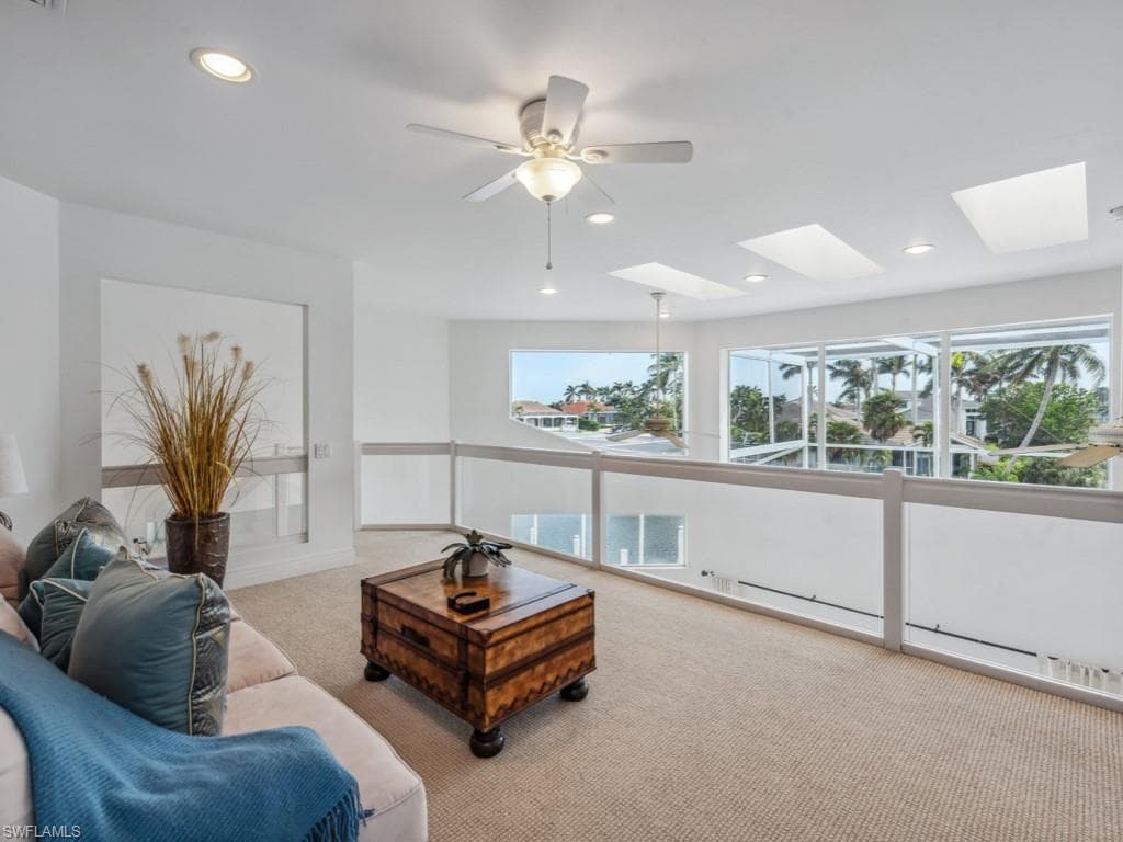 859 Wintergreen Ct, Marco Island, FL 34145-21