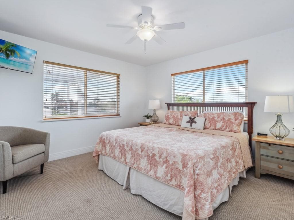 859 Wintergreen Ct, Marco Island, FL 34145-25
