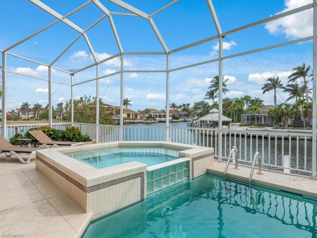 859 Wintergreen Ct, Marco Island, FL 34145-30