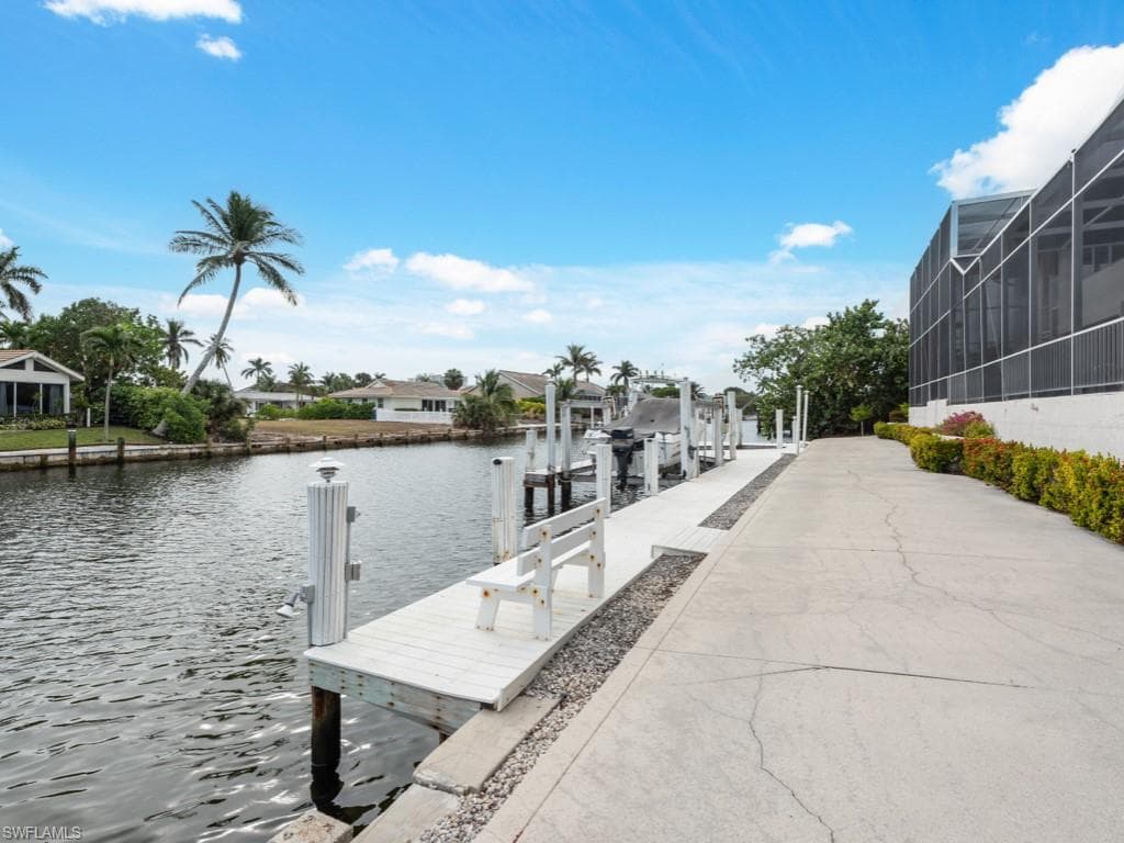 859 Wintergreen Ct, Marco Island, FL 34145-35