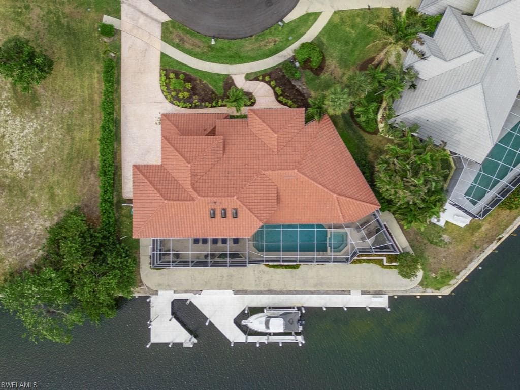 859 Wintergreen Ct, Marco Island, FL 34145-48