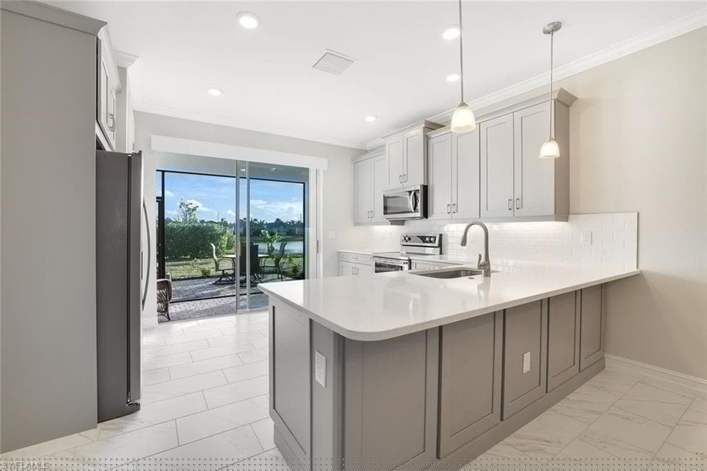 16802 Seasons Coast Dr, Bonita Springs, FL 34135-9