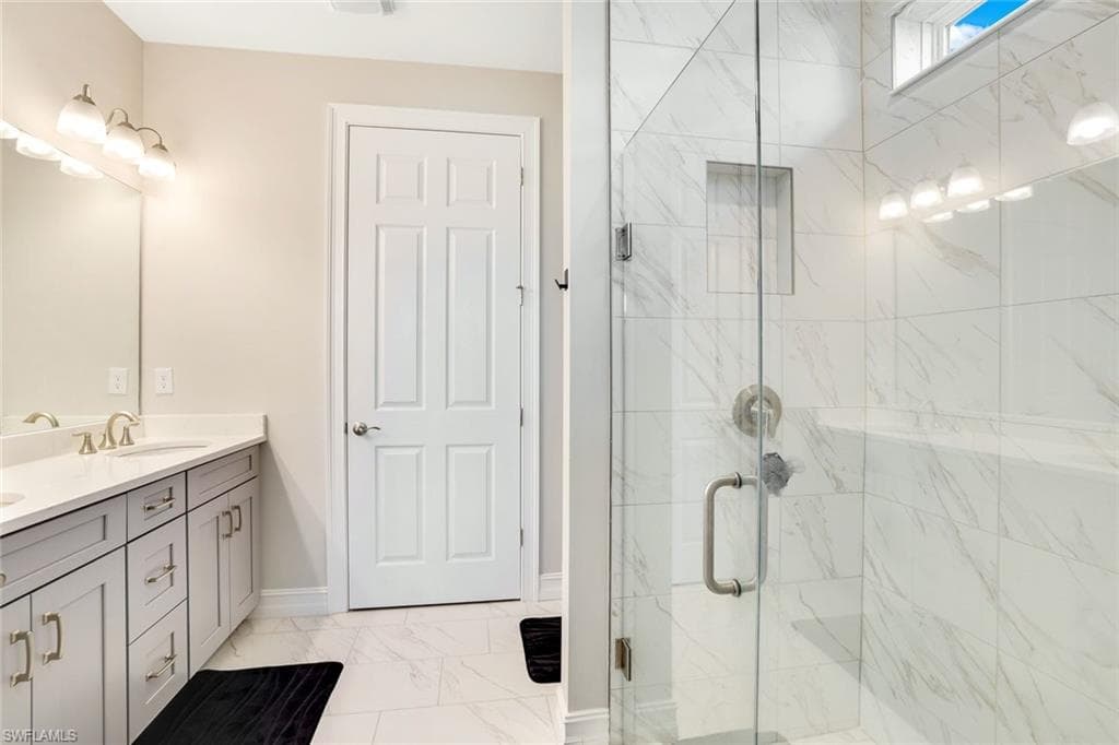 16802 Seasons Coast Dr, Bonita Springs, FL 34135-12