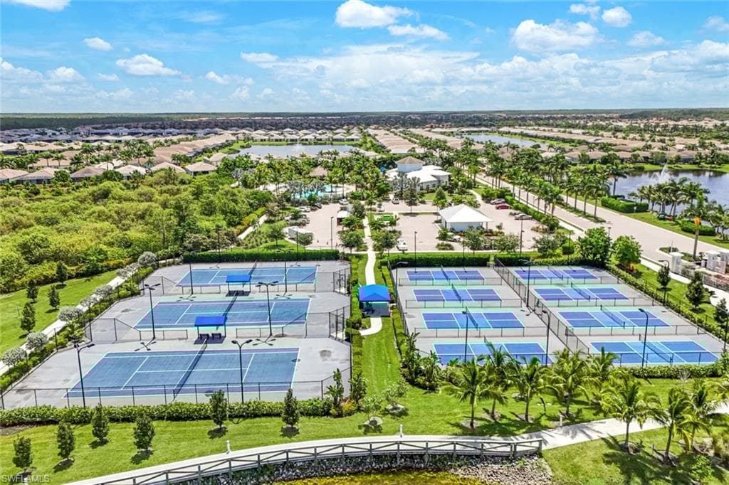 16802 Seasons Coast Dr, Bonita Springs, FL 34135-25
