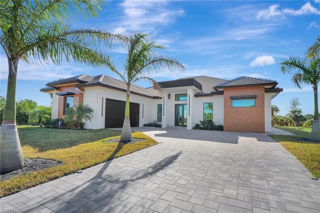 424 Shady Hollow Blvd W, Naples, FL 34120-2