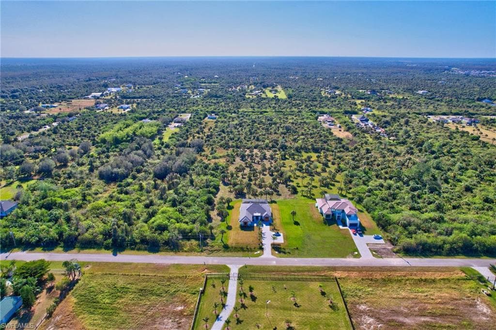 424 Shady Hollow Blvd W, Naples, FL 34120-42