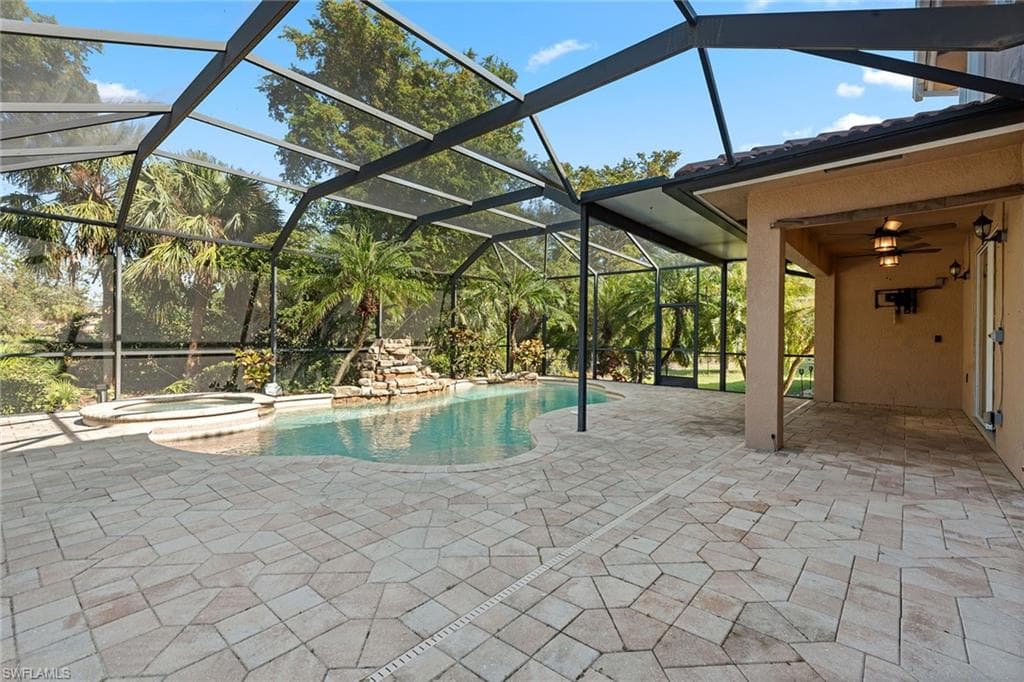 8286 Sumner Ave, Fort Myers, FL 33908-28