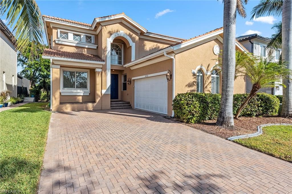 8286 Sumner Ave, Fort Myers, FL 33908-2