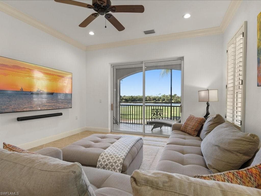 9077 Cherry Oaks Trl 202, Naples, FL 34114-15
