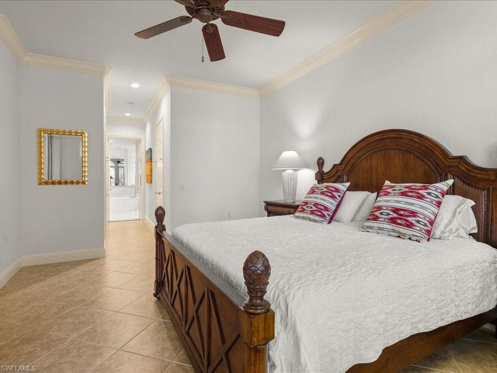 9077 Cherry Oaks Trl 202, Naples, FL 34114-19