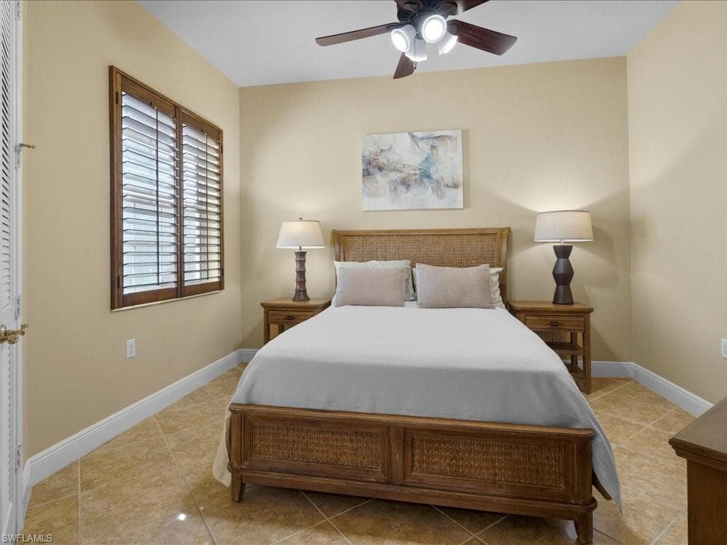 9077 Cherry Oaks Trl 202, Naples, FL 34114-22