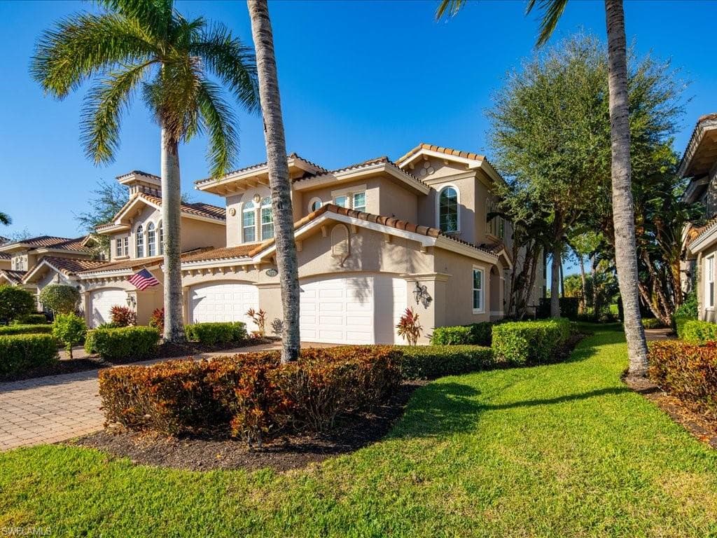 9077 Cherry Oaks Trl 202, Naples, FL 34114-34