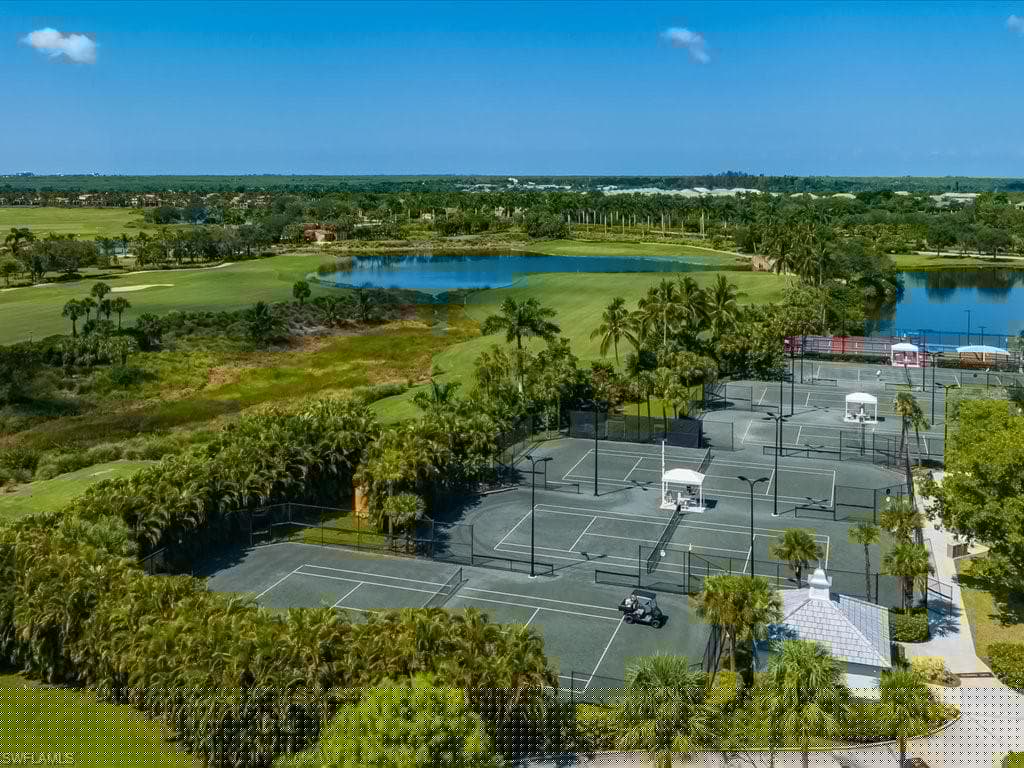 9077 Cherry Oaks Trl 202, Naples, FL 34114-43
