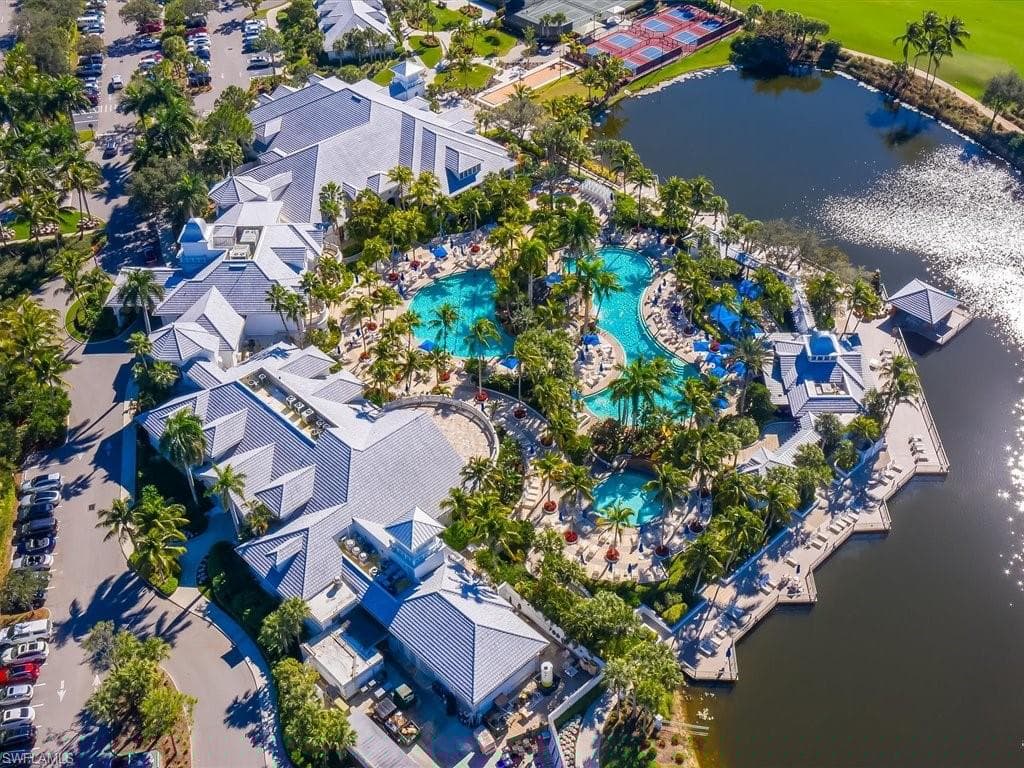 9077 Cherry Oaks Trl 202, Naples, FL 34114-44