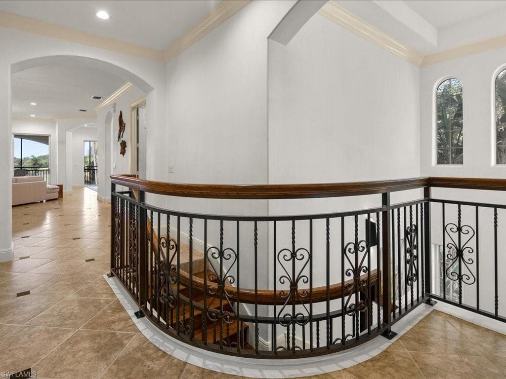 9077 Cherry Oaks Trl 202, Naples, FL 34114-5