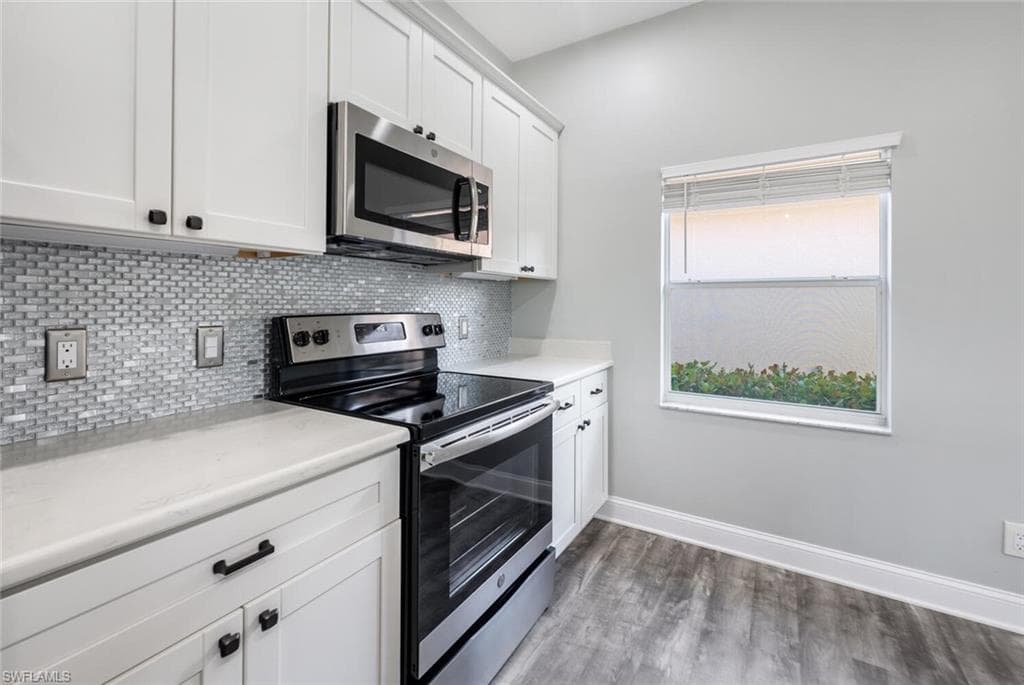 7107 Falcons Glen Blvd, Naples, FL 34113-13