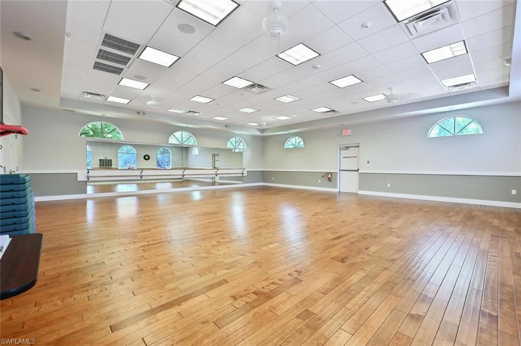 6850 Sterling Greens Dr 201, Naples, FL 34104-39