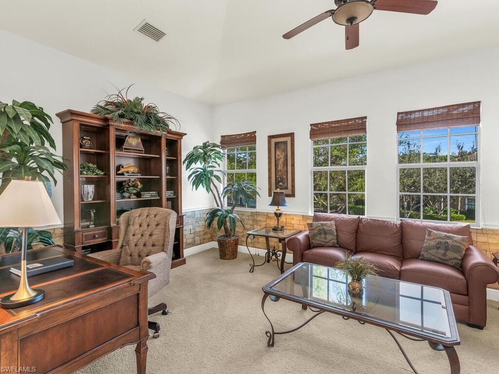 7869 Hawthorne Dr 303, Naples, FL 34113-10