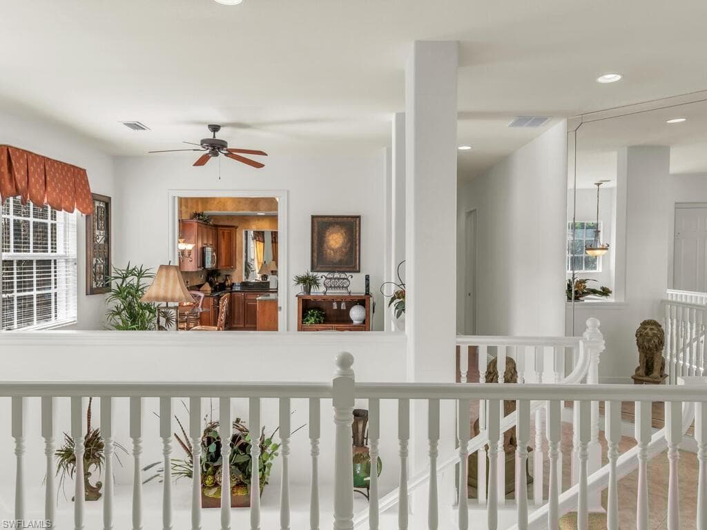 7869 Hawthorne Dr 303, Naples, FL 34113-13