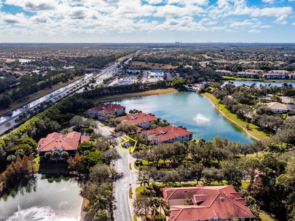 7869 Hawthorne Dr 303, Naples, FL 34113-33