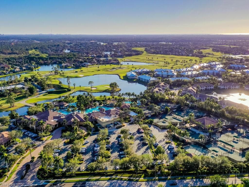 7869 Hawthorne Dr 303, Naples, FL 34113-49