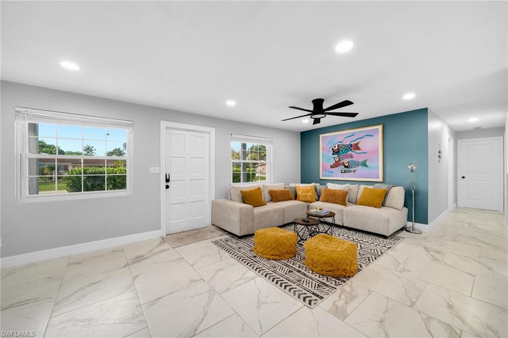 3999 Guava Dr, Naples, FL 34104-6