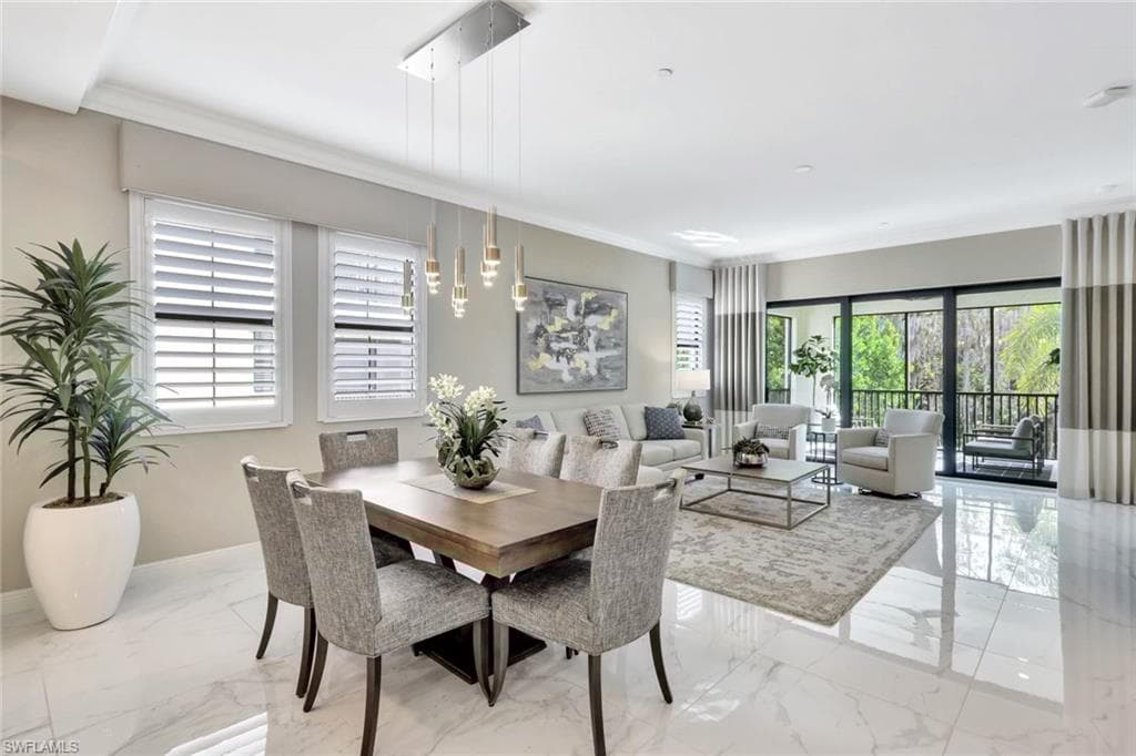 16374 Viansa Way 5-101, Naples, FL 34110-15