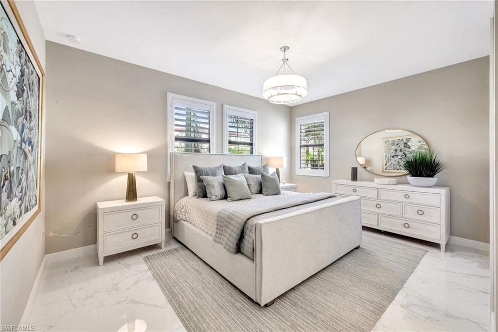 16374 Viansa Way 5-101, Naples, FL 34110-19