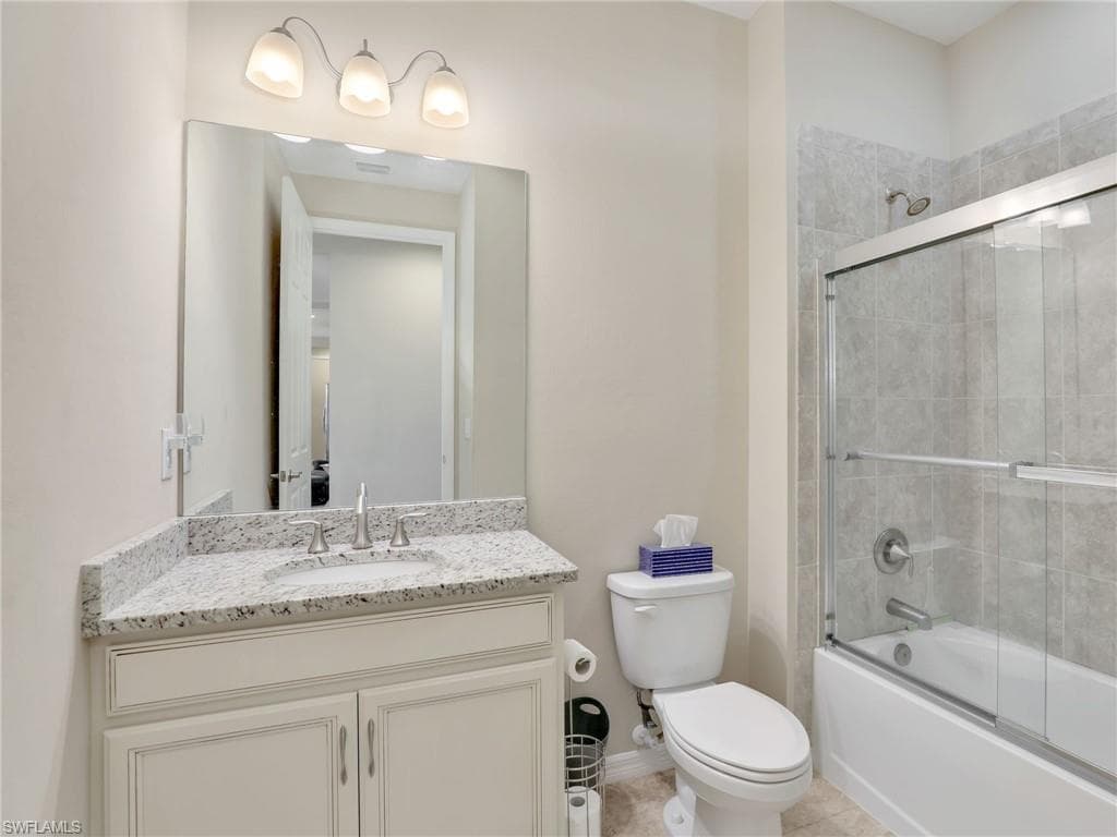 2025 19th Pl, Cape Coral, FL 33991-27